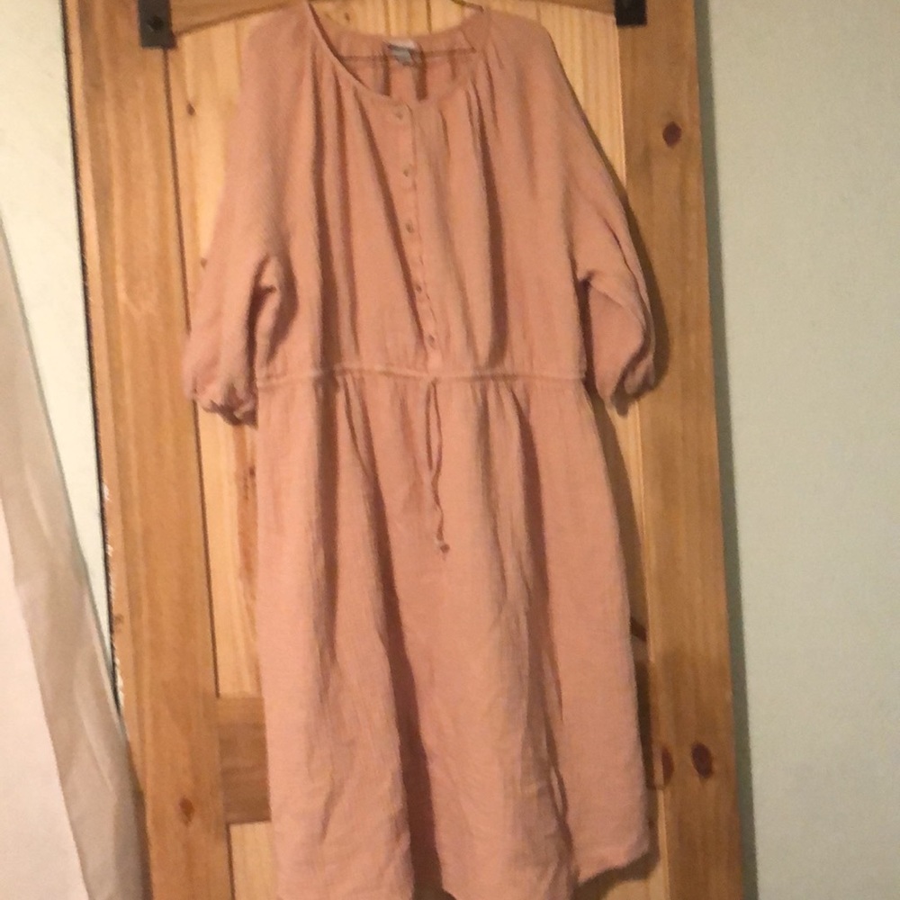 Pink Ava and big dress - Picture 2 of 3